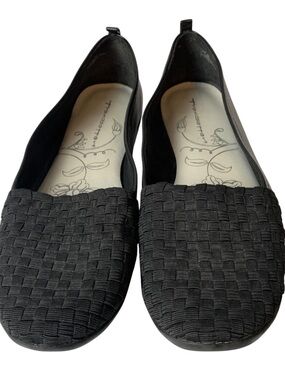 Tea Collection Black Woven Slip-On Flats - Women
